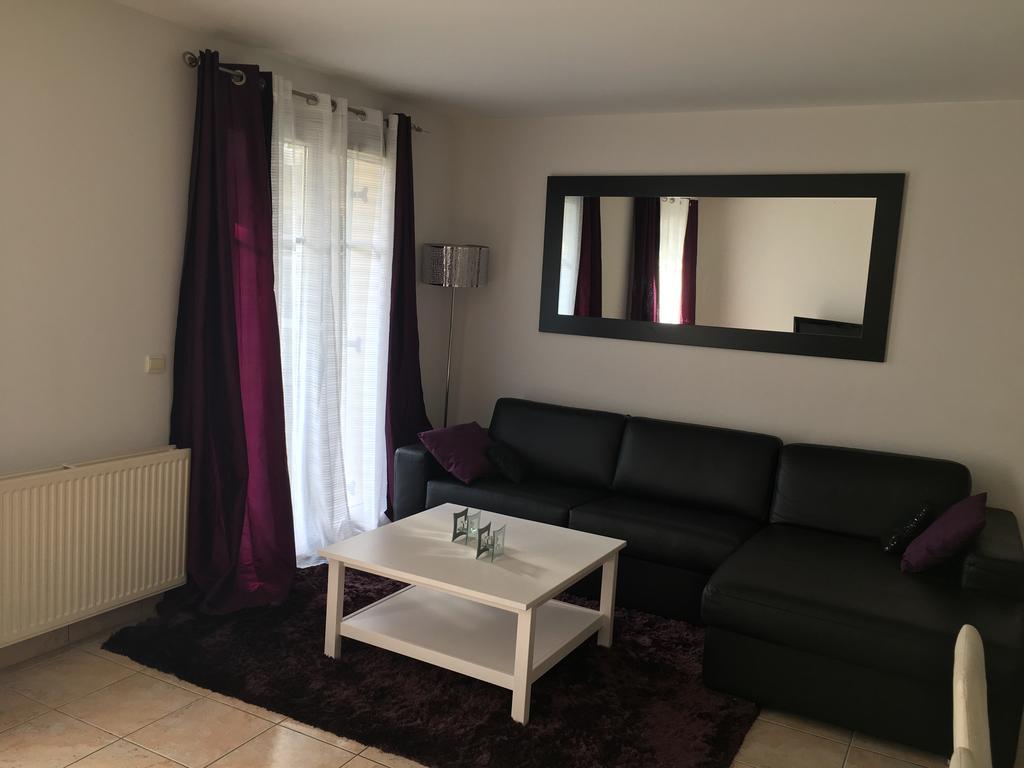 Du Parc Near Disneyland Paris Apartment